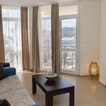 Seaside Bliss- Elegant 1bd With Stunning View By Flat Mаnager Appartement Topola