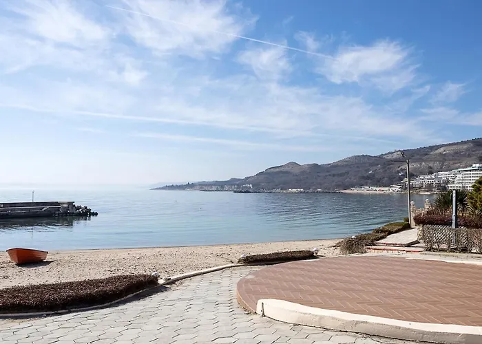 Seaside Bliss- Elegant 1bd With Stunning View By Flat Mаnager